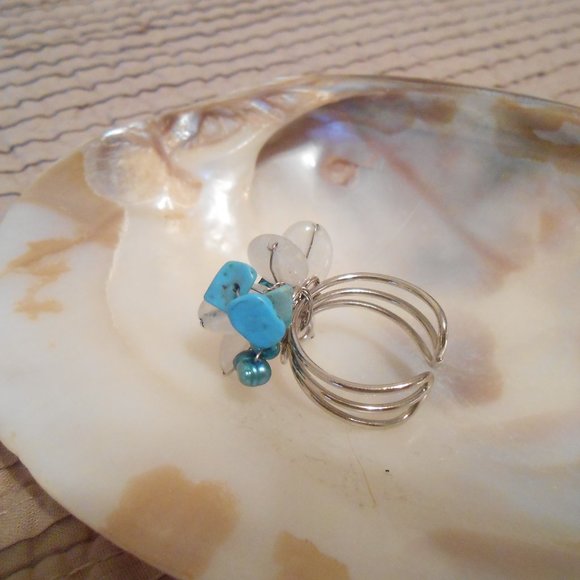 Pier 1 Flower Rings - Picture 4 of 7